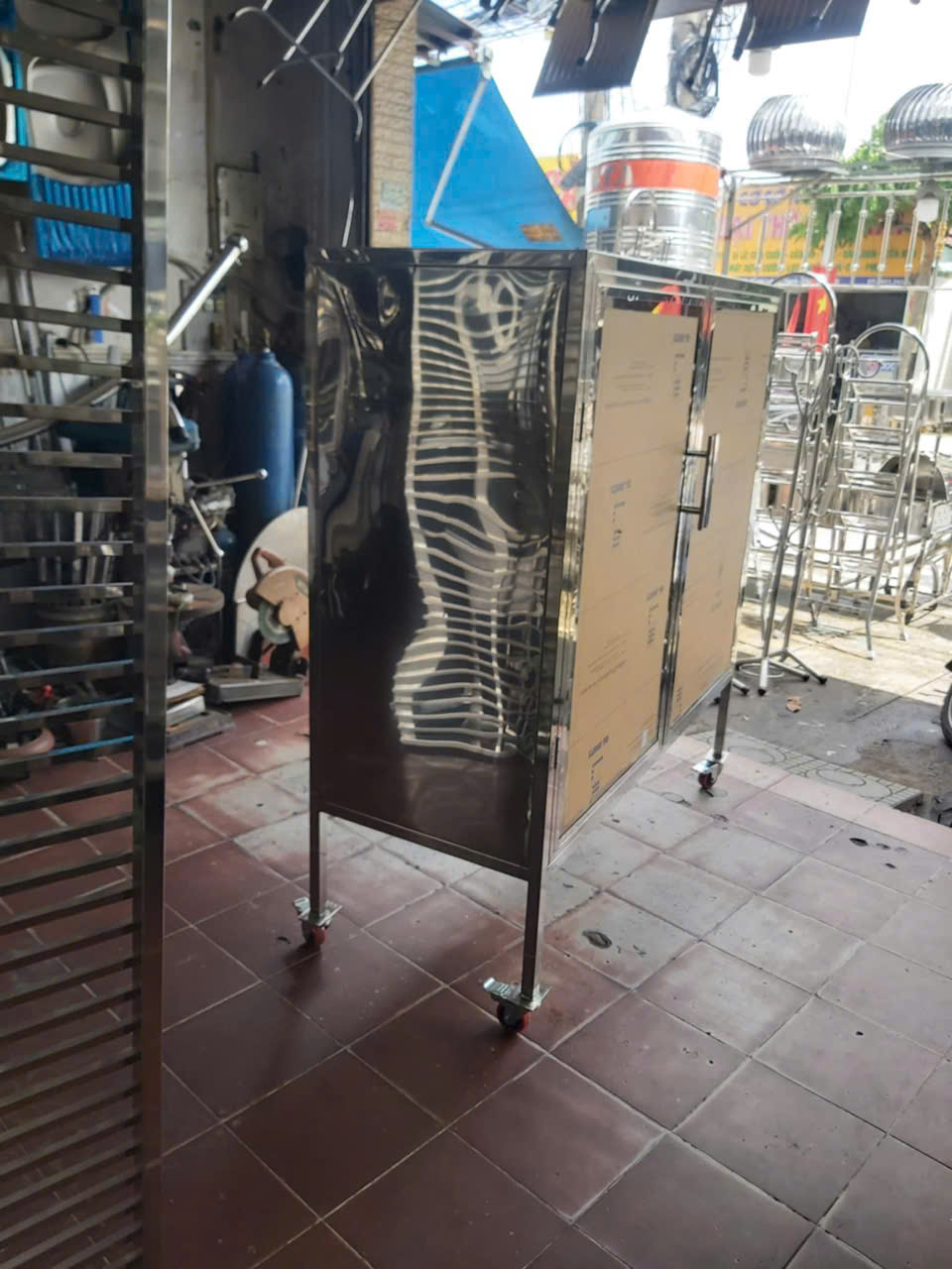 GIA CÔNG INOX TẠI BÌNH DƯƠNG