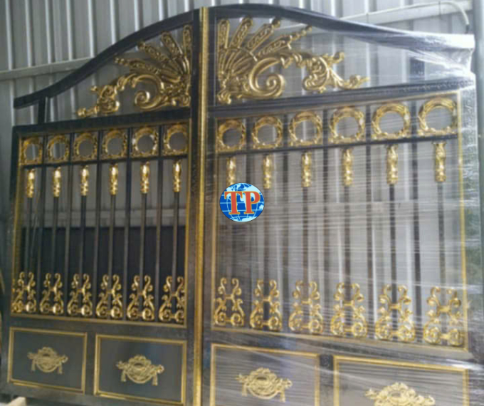CỬA MỸ NGHỆ